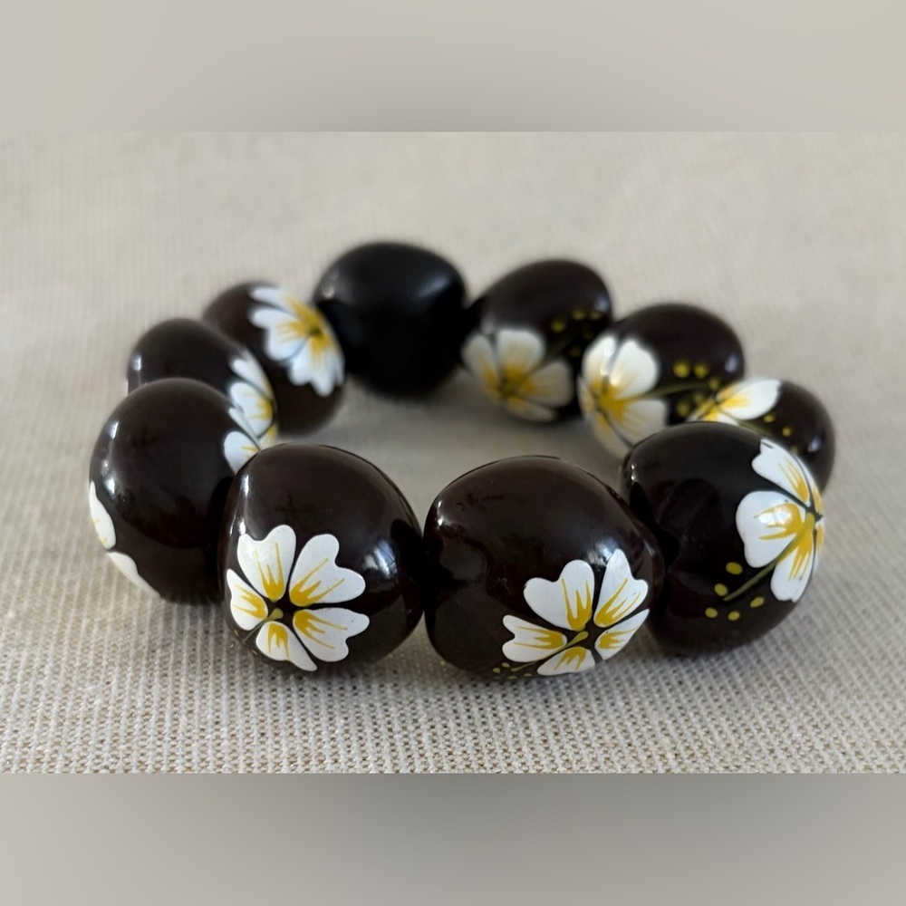 Hawaiian Kukui Nut Bracelet